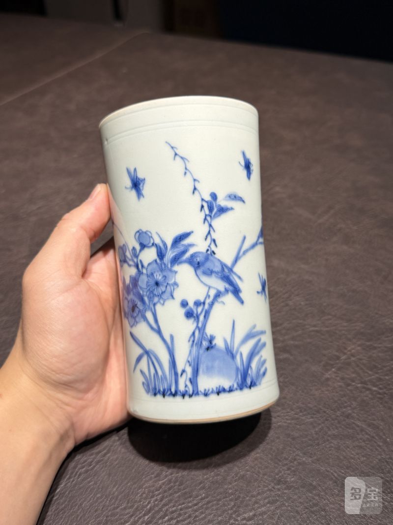 明崇祯 青花花鸟图笔筒 - 图3